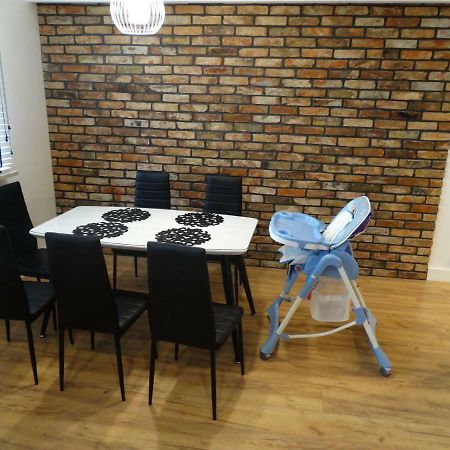 פוזנן Black&White Apartment- Wierzbowa 5 מראה חיצוני תמונה