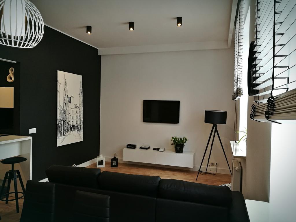פוזנן Black&White Apartment- Wierzbowa 5 מראה חיצוני תמונה