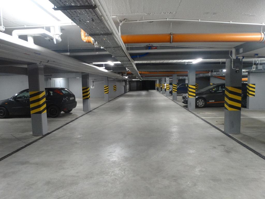 פוזנן Black&White Apartment- Wierzbowa 5 מראה חיצוני תמונה
