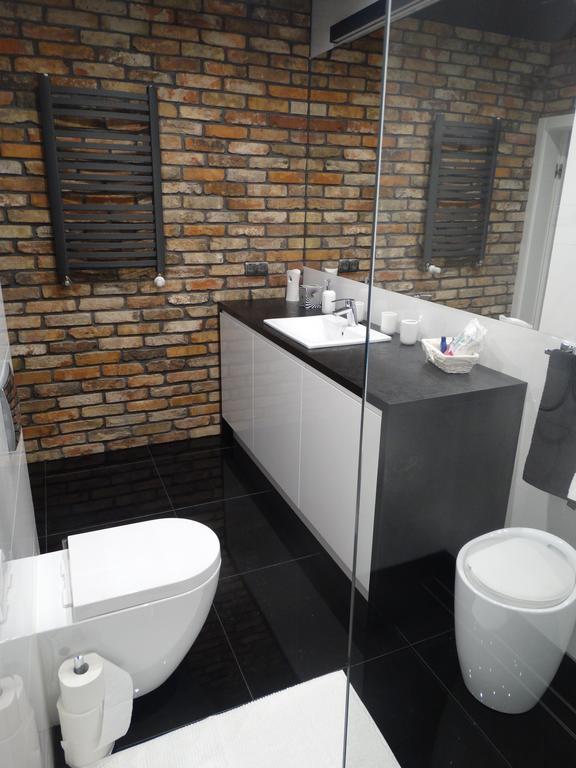 פוזנן Black&White Apartment- Wierzbowa 5 מראה חיצוני תמונה